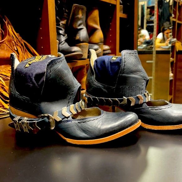 Freebird Blade. Still being sold on Feeebirds’ website. - Picture 3 of 8